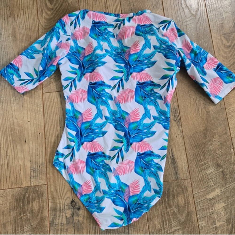Womens Xxl Tropical Print Rash Guard Swimsuit  No Brand Tag